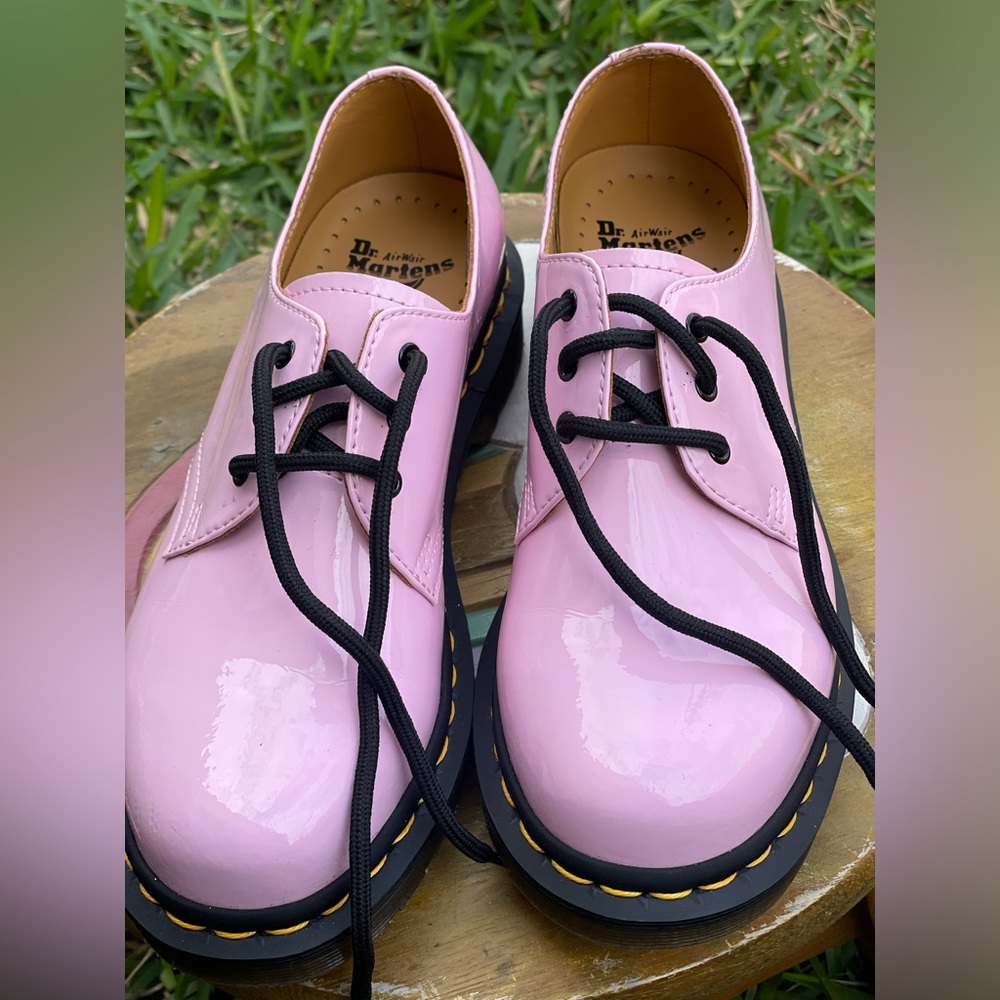 (Women) Dr. Martens 1461 'Light Pink'